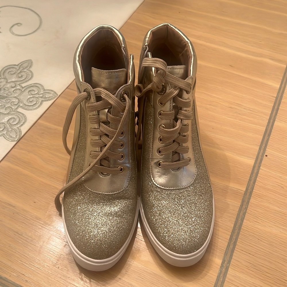 Paolo Glitz Wedge Sneaker